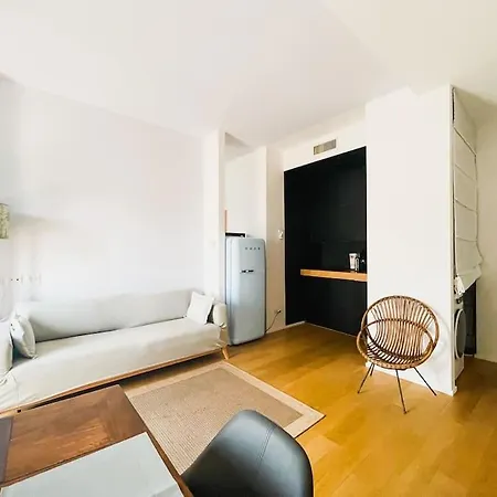 Garibaldi-isola - Moderno Bilocale Con Balcone *